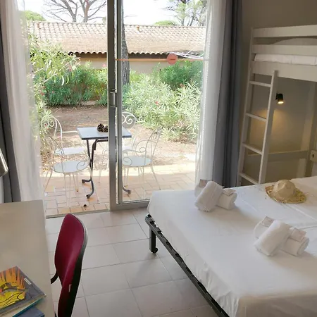 Ulvf Les Residences Du Colombier 3* Frejus